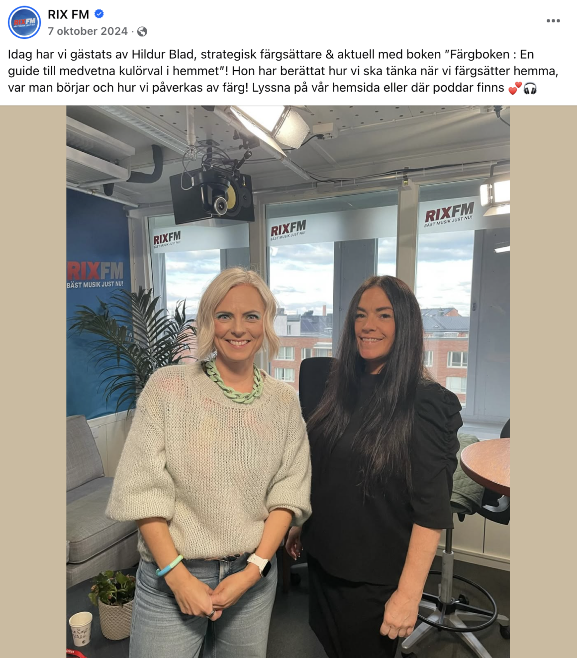 Hildur intervjuas i RixFM av Martina Thun